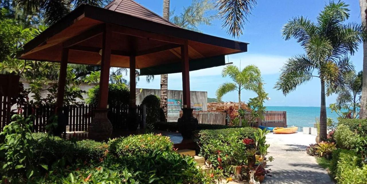 Lipa Bay Resort Lipa Noi Bagian luar foto