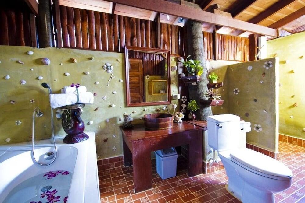 Lipa Bay Resort Lipa Noi Bagian luar foto