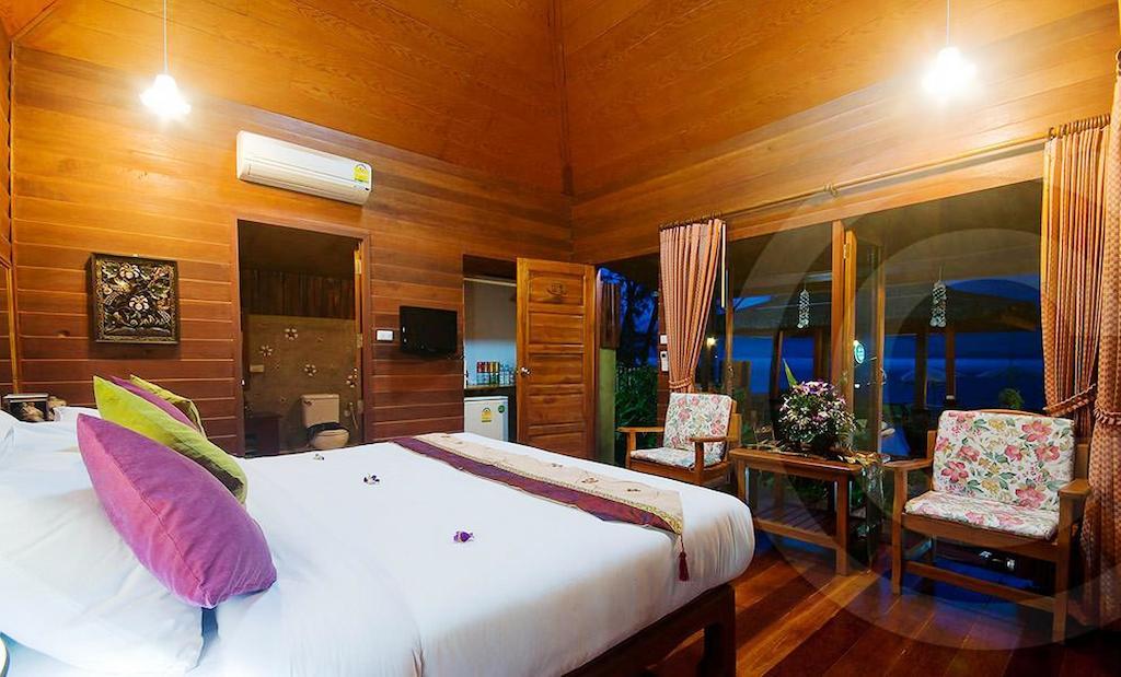 Lipa Bay Resort Lipa Noi Bagian luar foto