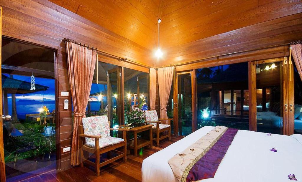 Lipa Bay Resort Lipa Noi Bagian luar foto